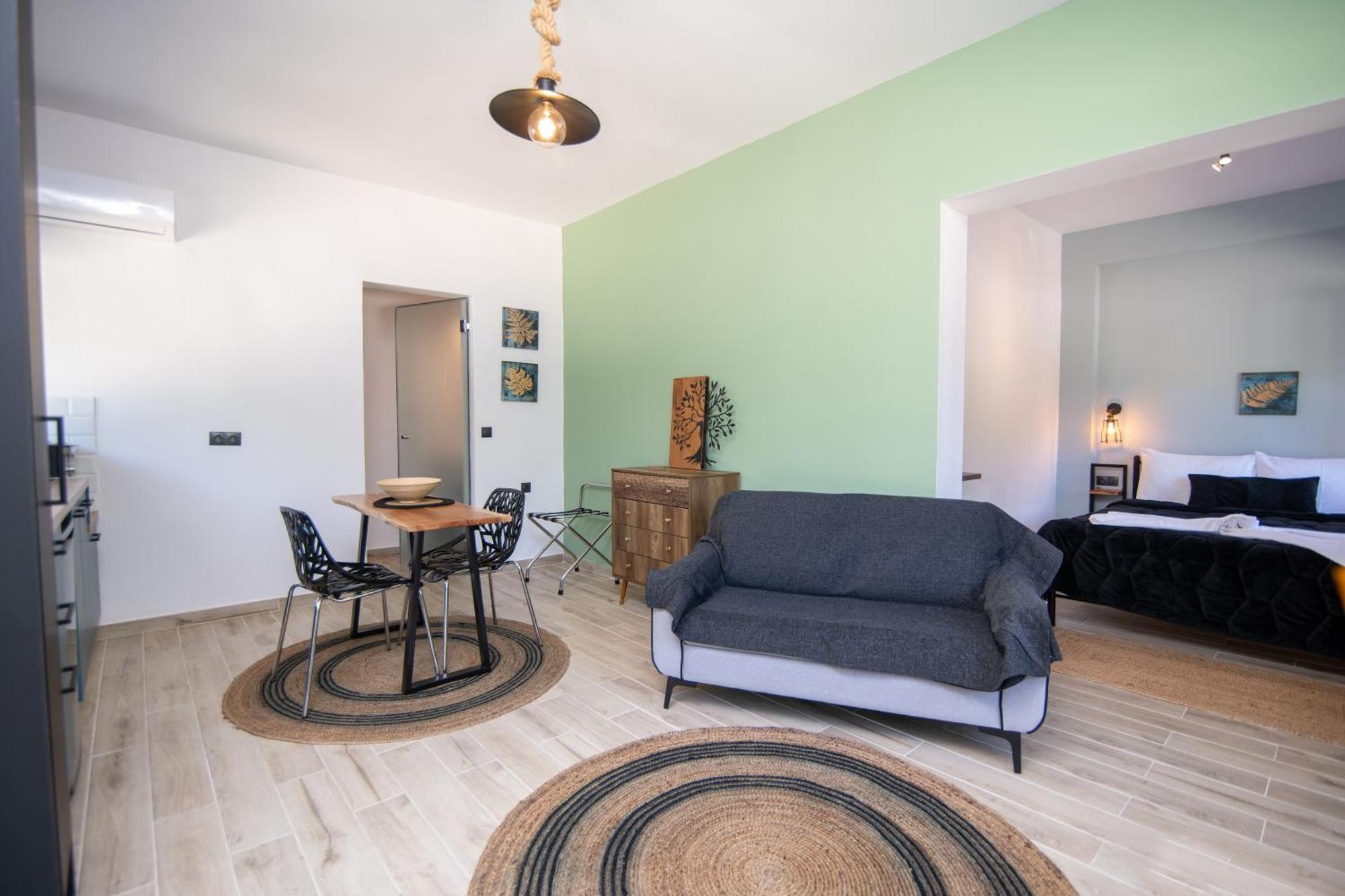 Armoniahousesuites Peritheia ภายนอก รูปภาพ